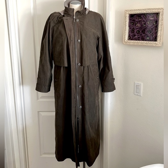 FLEET STREET Jackets & Blazers - Fleet Street~All Weather Coat / Trench with Hood / Host Pick